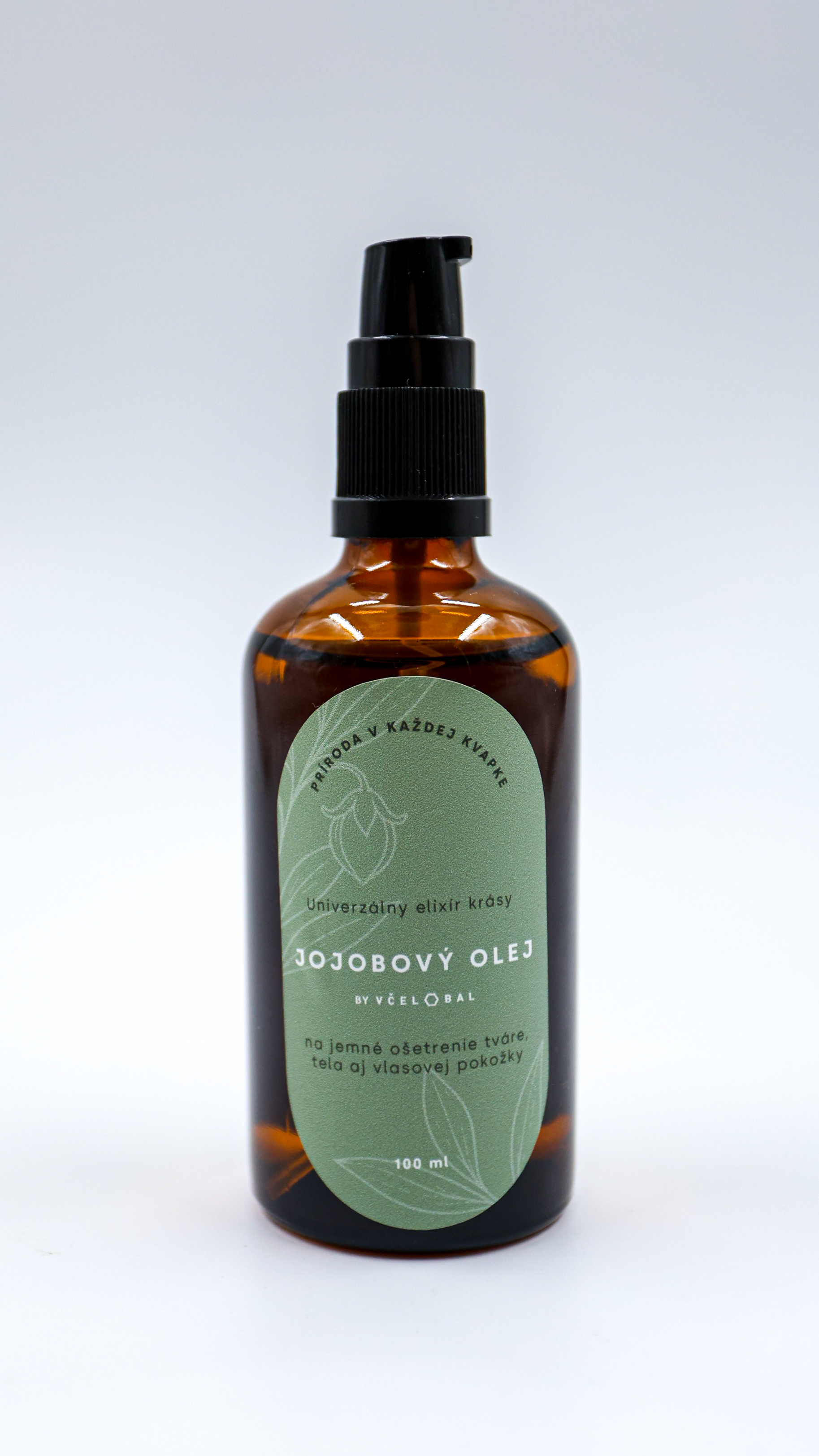 Jojobový olej: Tekuté zlato, ktoré si vaša pokožka (aj domácnosť) zamiluje  🌿