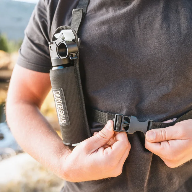 Sprej na medvede SABRE + puzdro 3v1