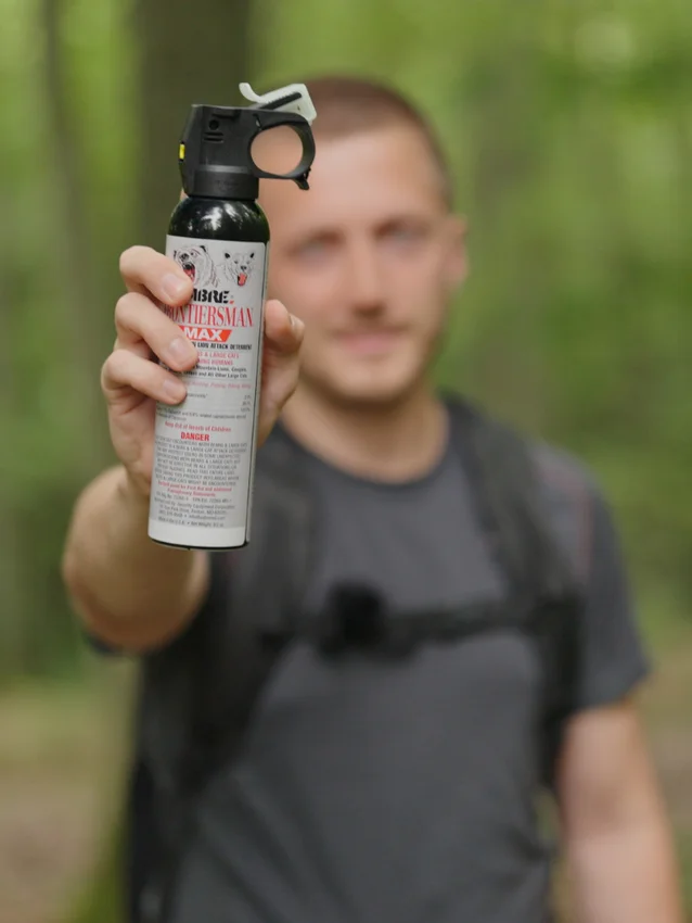 Sprej na medvede SABRE + puzdro