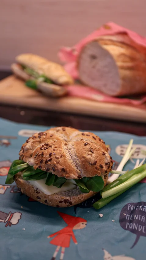 Včelobal od Rosie DUO - Aká doba, taký slovník