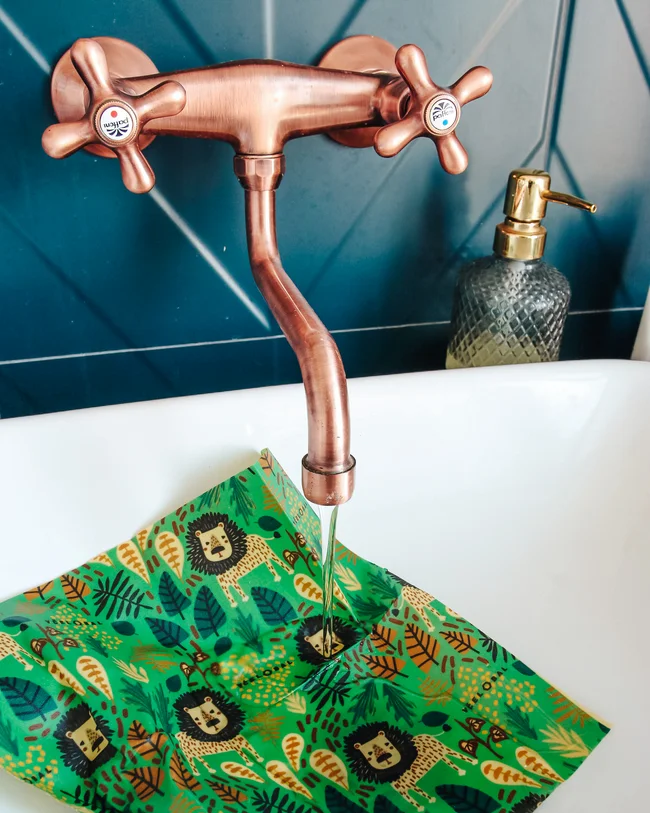 Včelobal M - Zvieratká